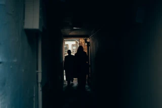 L1047666 — UNSTAGED · LOG /017 · MOMENT /052 · ARCHIVE ID L017-M308.