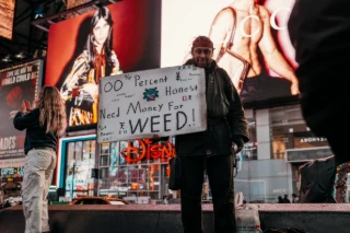 Instagram POST 011 03 — UNSTAGED · LOG /014 · MOMENT /036 · ARCHIVE ID L014-M050.