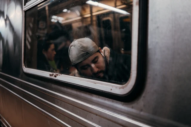 Instagram POST 013 01 — UNSTAGED · SERIE /001 · MOMENT /031 · ARCHIVE ID S001-M031 · SOURCE L014-M052.